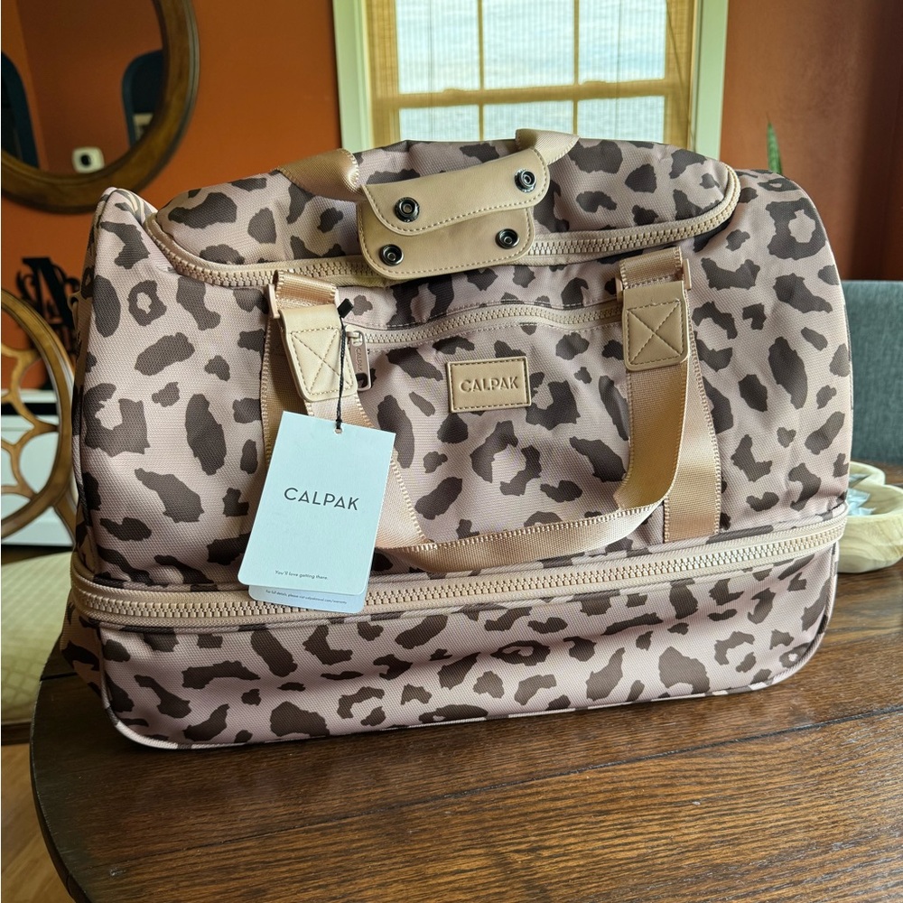 *NWT* Calpak Leopard Pink/Brown Stevyn Duffel Bag